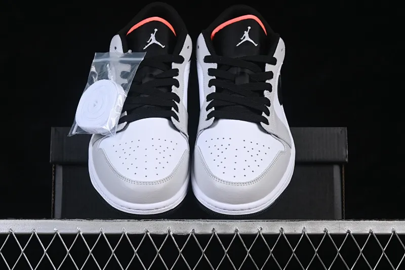 All categories Air Jordan Jordan series basketball shoes Air Jordan 1 Low Air Jordan 1 Low AJ1 Joe 1 white gray black hook low-top retro culture basketball shoes 553558-045